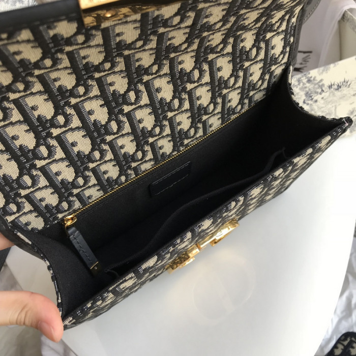 D*R bag 24x16.5x6.5cm B0113-161
