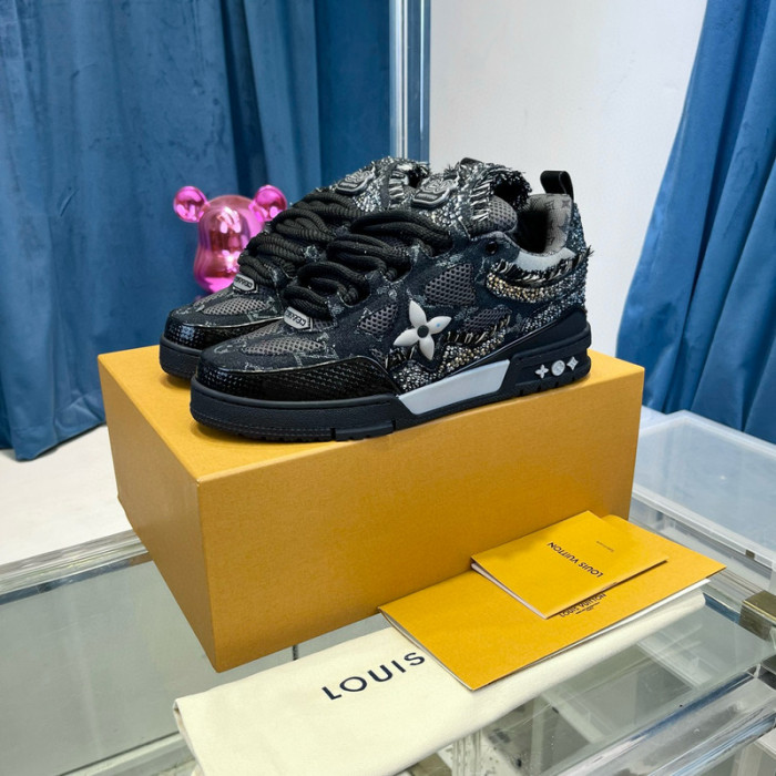 1V SNEAKERS 1V0425-250