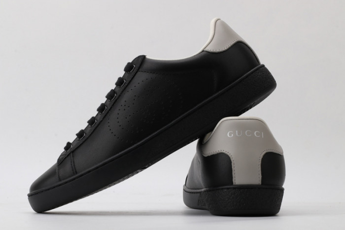 gucc ace embroidered low-top sneaker 431942a38g09064