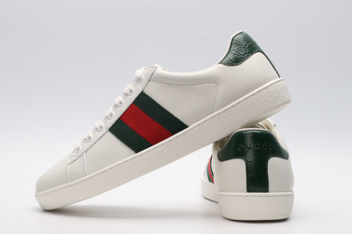 gucc ace embroidered low-top sneaker 429466a38g09064