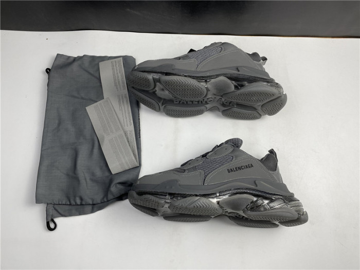 blcg sneaker triple.s.gomma dark grey 541624 w2ga1 1801