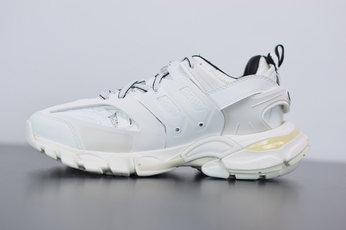 blcg track trainer white and black 542436 w3ac1 9010