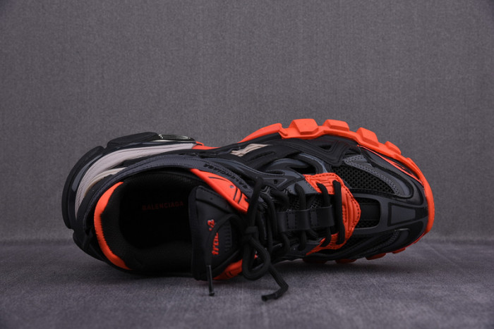 blcg track.2 dark grey orange 570391 w2gn1 2002