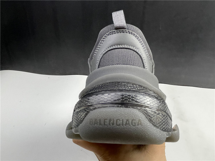 blcg sneaker triple.s.gomma dark grey 541624 w2ga1 1801