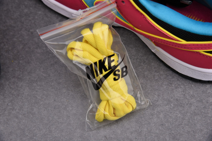 nike dunk sb low ms. pacman - 313170-461
