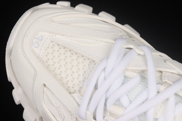 blcg track trainer white 80843520425