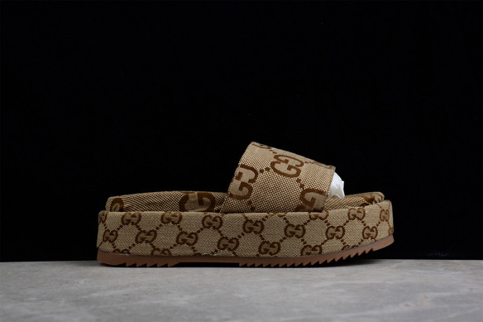 gucc slippers