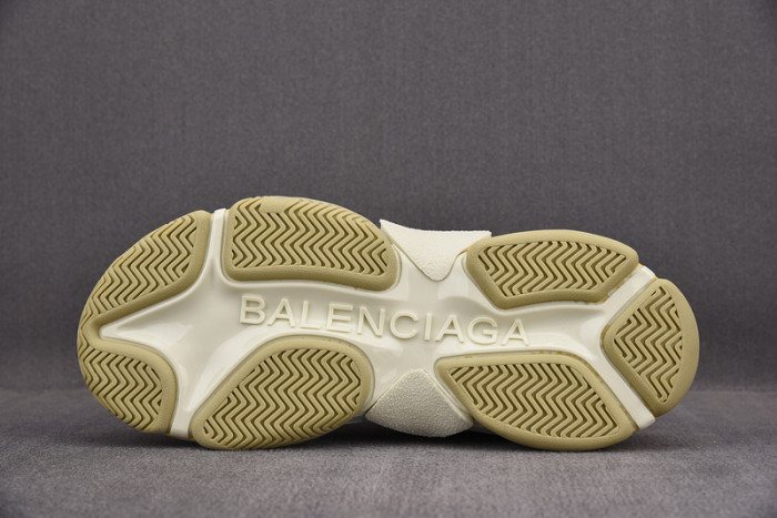 blcg sneaker triple.s.gomma 483513w06e37070