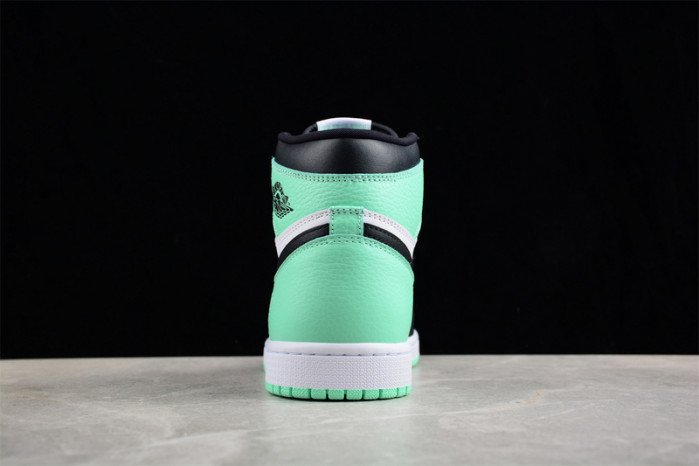 air jordan 1 high og green glow dz5485-130