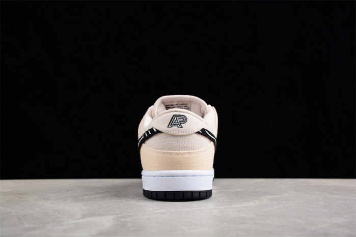 albino & preto x nike dunk low sb 