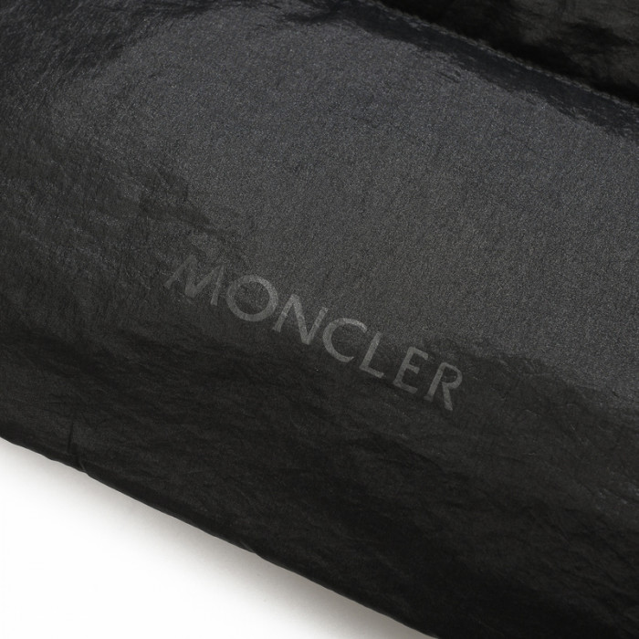 m0ncle mon0926-042