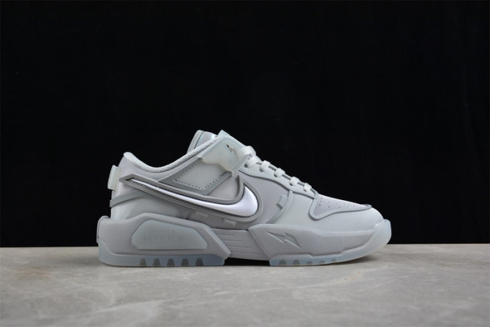 RTFKT x Nike Dunk Genesis 