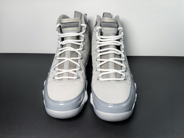 Air Jordan 9 Retro 