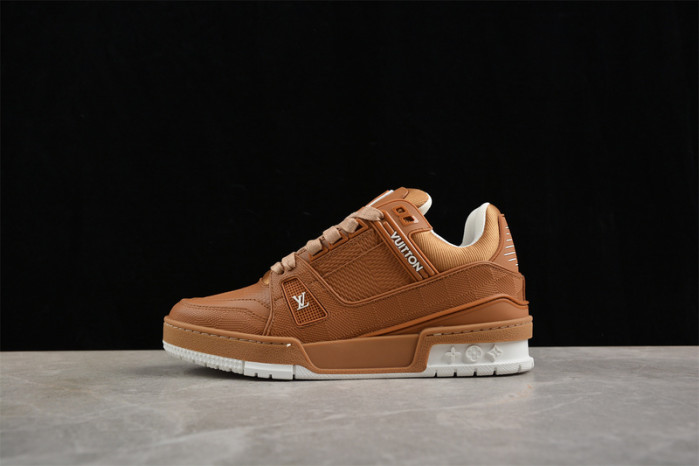 1V TRAINER 1V0425-324