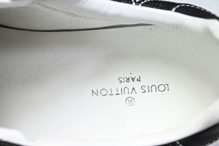 1V SHOES 1VS05
