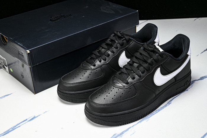 Nike Air Force 1 Low Retro QS 