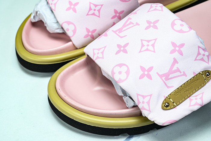 1*V SLIPPERS 11V0107-102