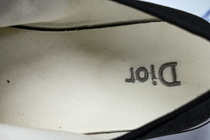D10R Saltwind D897-211