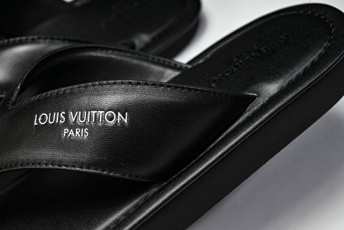1*V SLIPPERS 11V0107-164