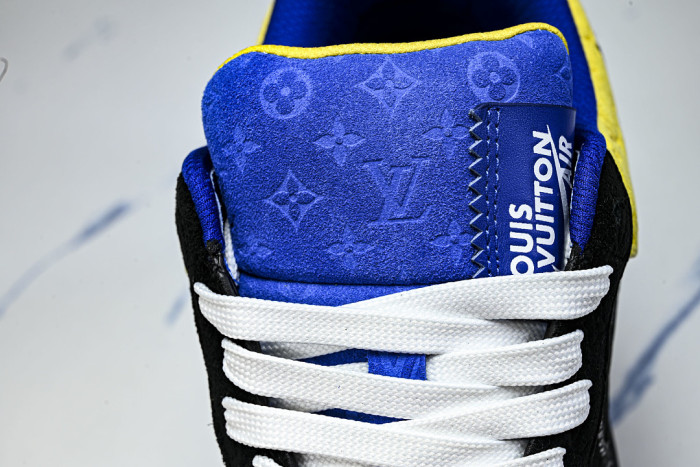 1V X Nike Air Force 11V0425-545