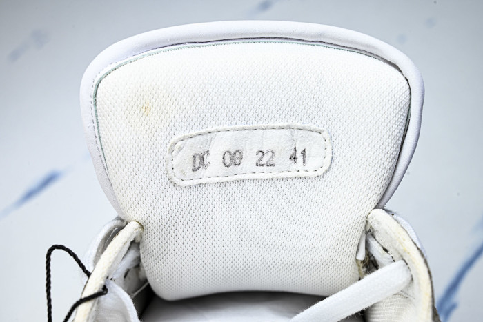 D10R B23 Sneakers DR1256-5619
