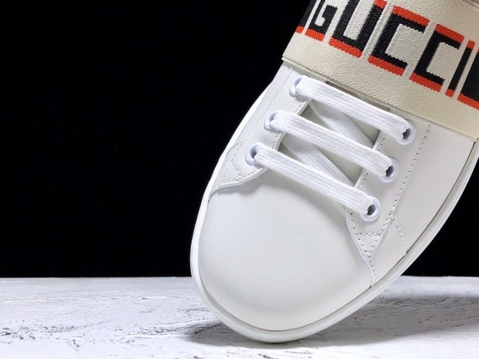 gucc ace embroidered low-top sneaker