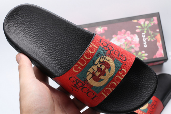 gucc slippers