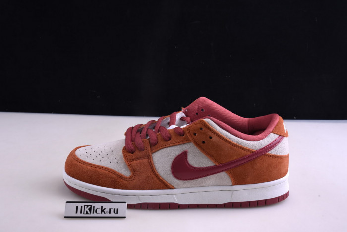 nike sb dunk low pro dark russet cedar bq6817-202