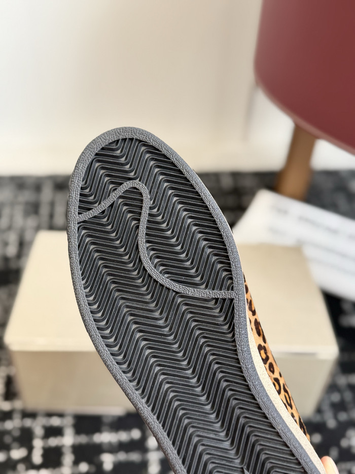 G01den G003e SNEAKERS GGS00055
