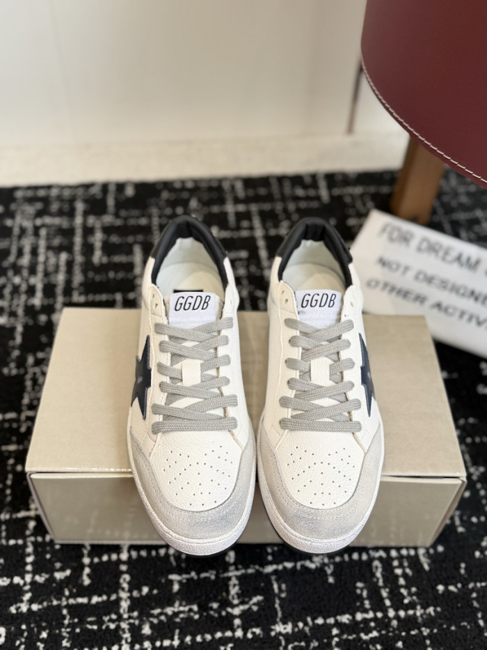 G01den G003e SNEAKERS GGS00056