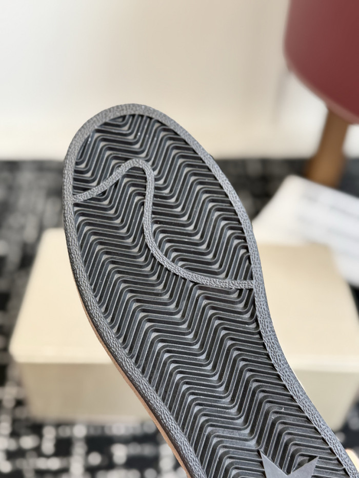 G01den G003e SNEAKERS GGS00058
