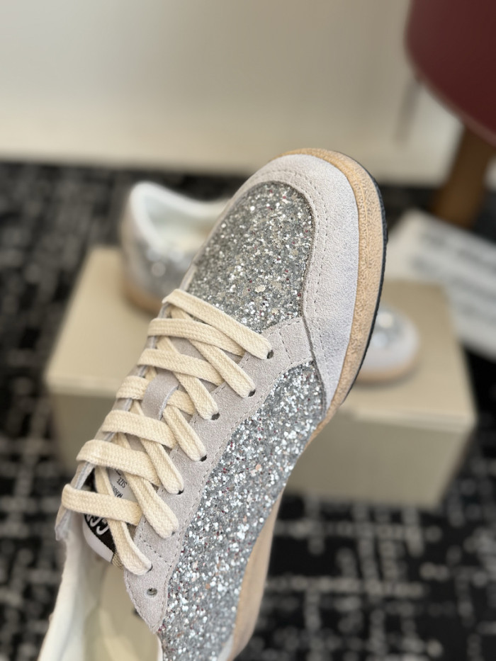 G01den G003e SNEAKERS GGS00061