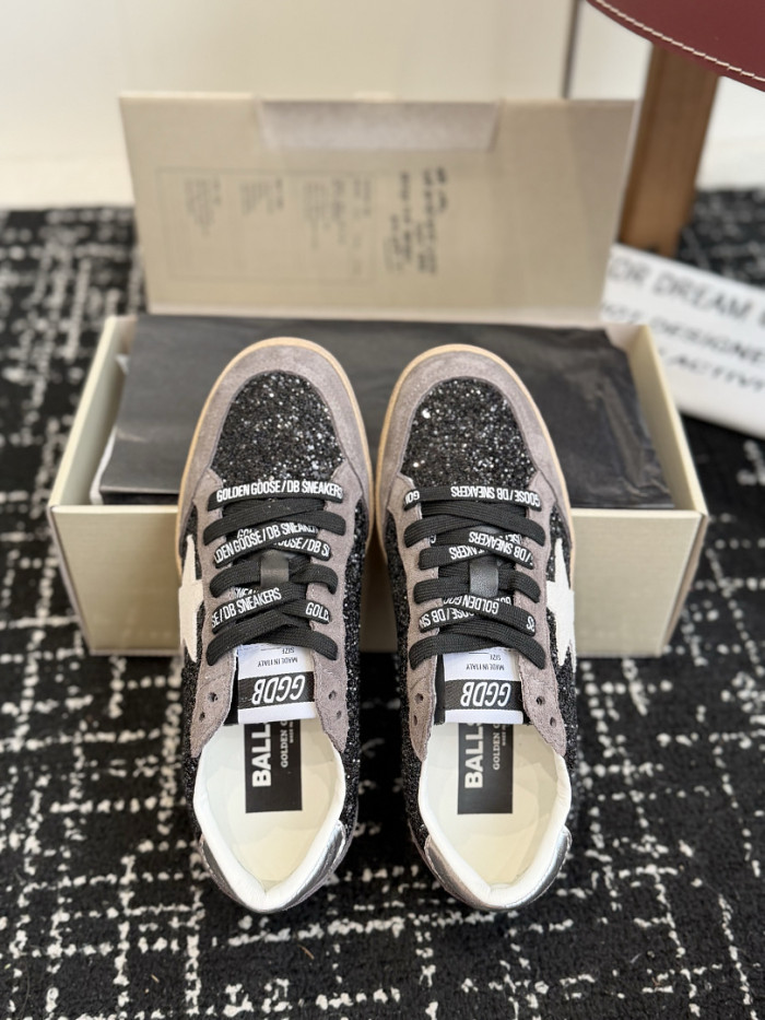 G01den G003e SNEAKERS GGS00062