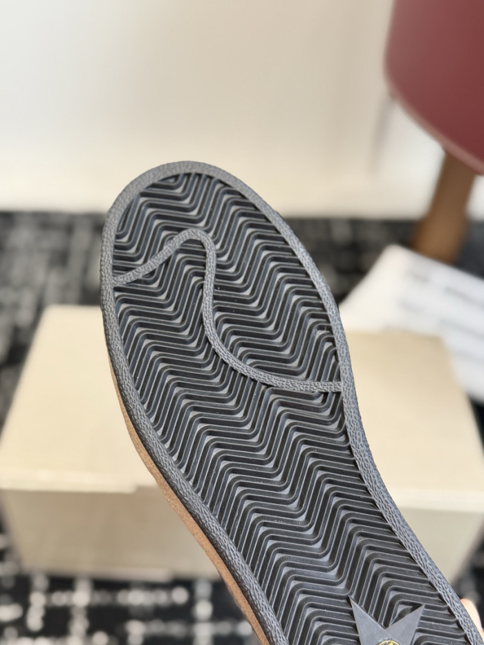 G01den G003e SNEAKERS GGS00062