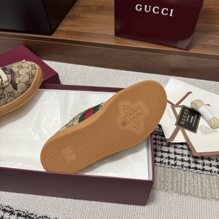 Gv*c LOW-TOP SNEAKER GU0103-037