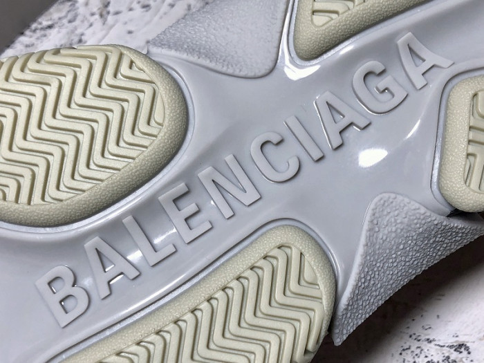 blcg sneaker triple.s.gomma