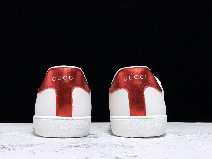 gucc ace embroidered low-top sneaker