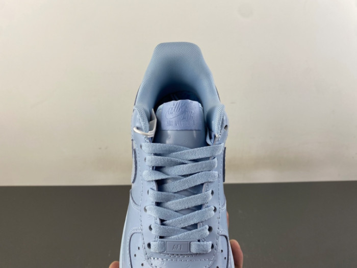 Nike Air Force 1 Low 