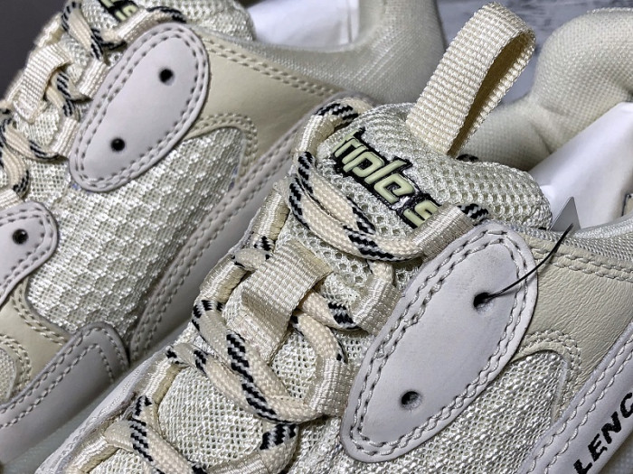 blcg sneaker triple.s.gomma 541624 w09o1 9005