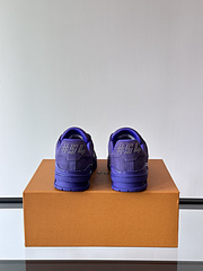 1V SNEAKERS 1V0425-211