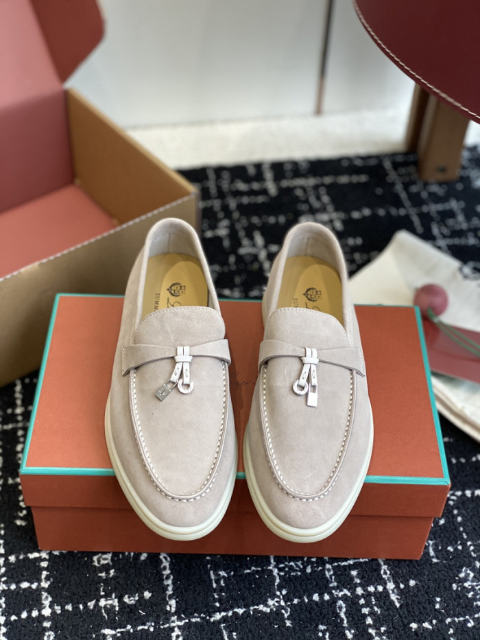 L0r0 P1ana Loafer