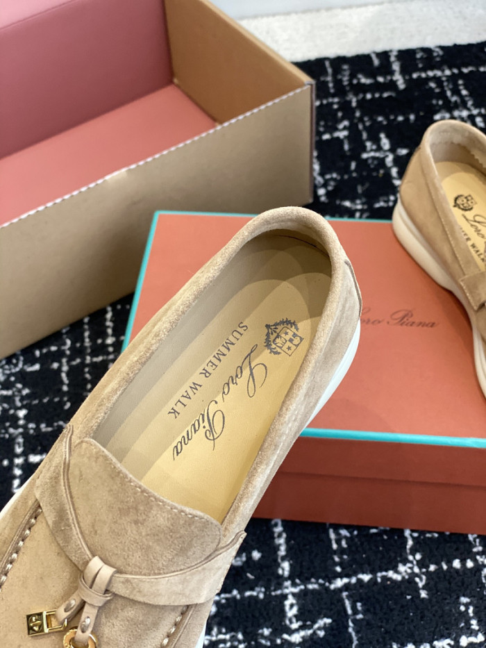 L0r0 P1ana Loafer