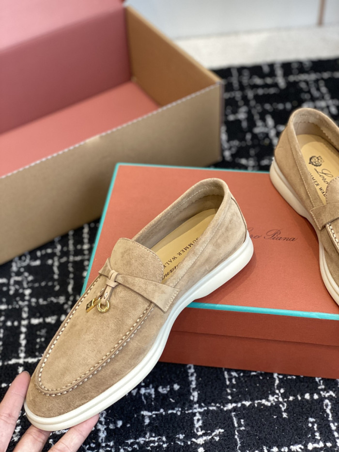 L0r0 P1ana Loafer