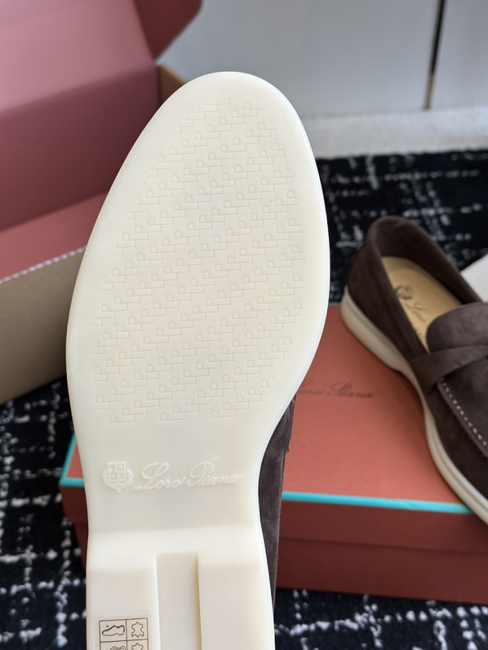 L0r0 P1ana Loafer