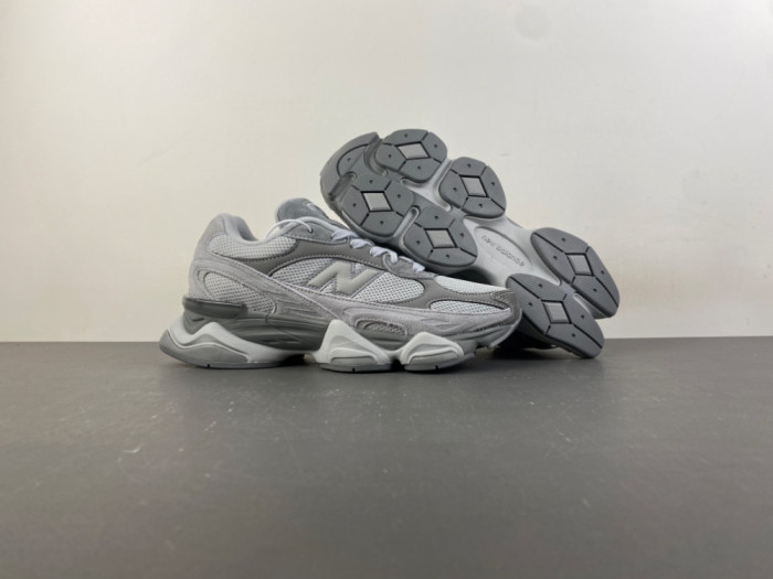 New Ba1an*e 9060 Harbor Grey U90609EL