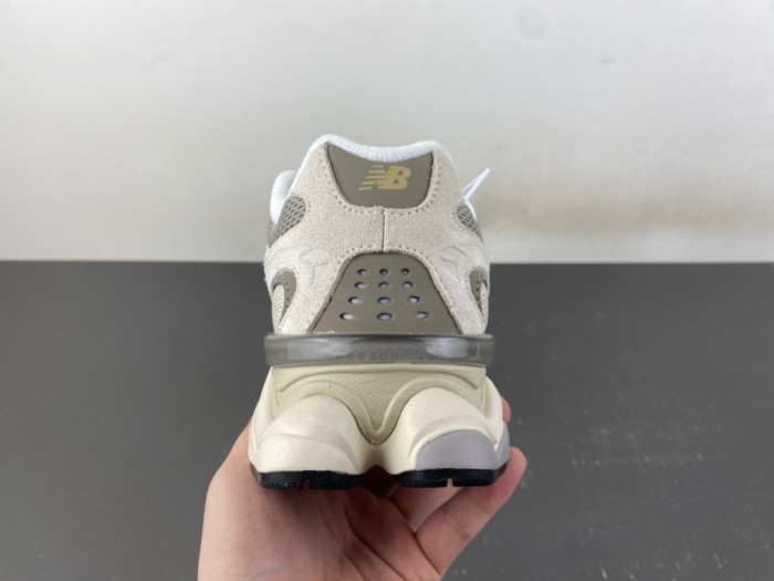 New Ba1an*e 9060 U90609OG